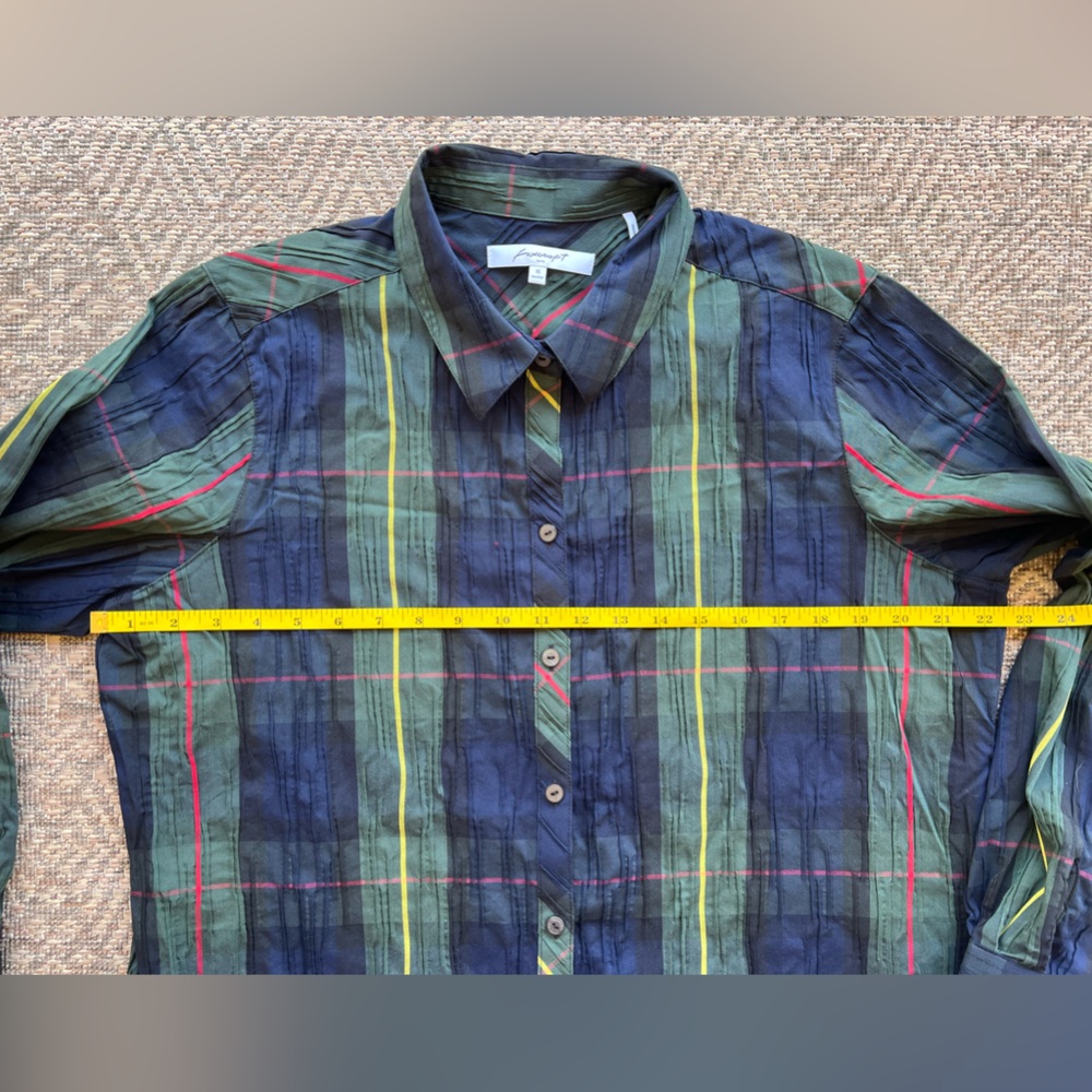 Foxcroft Germaine Plaid Crinkle Buffalo Long Sleeve Button Down Size 16 Holiday - Picture 2 of 6